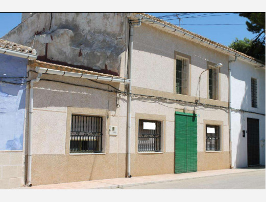 Country House For Sale In Pinoso