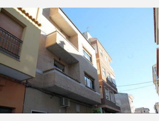 Apartamento en venta en Pinoso, Alicante